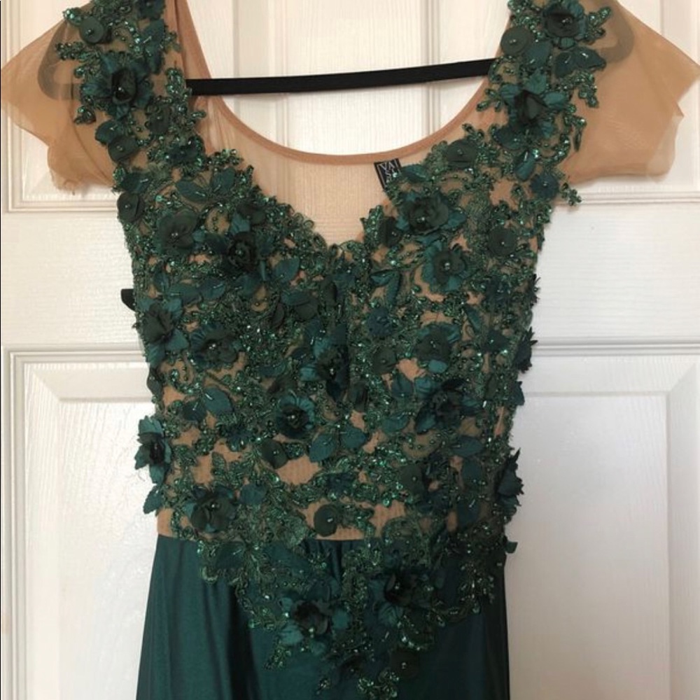 Prom Dress - Picture 2 of 5